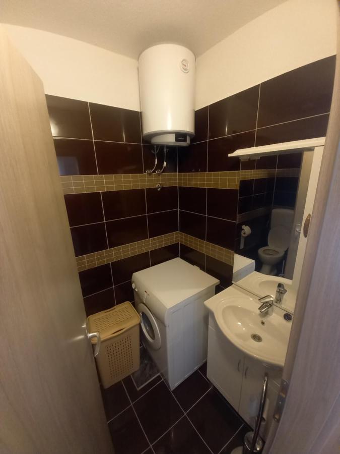 Studio Apartman Sutic Kastel Novi ภายนอก รูปภาพ